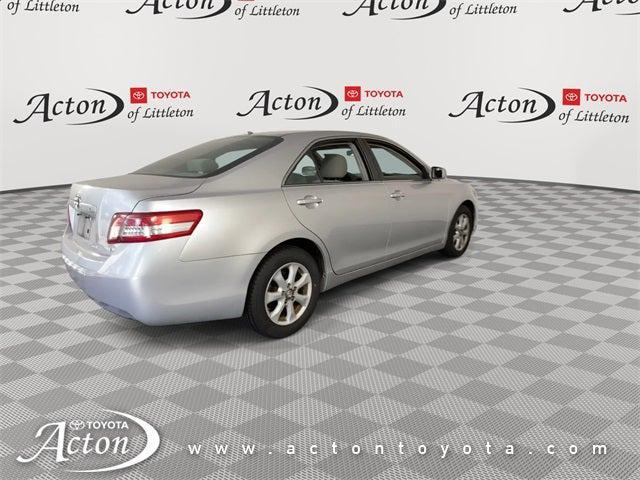 Photo of 2011 Classic Silver Metallic Toyota Camry