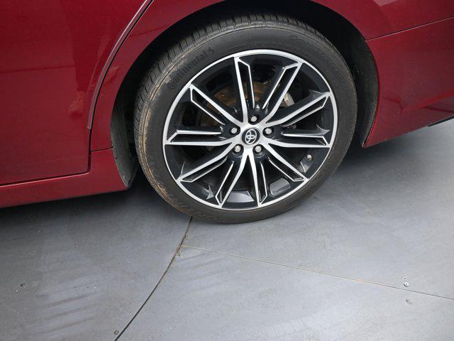 Photo of 2019 Ruby Flare Pearl Toyota Avalon