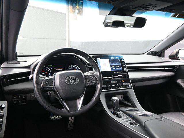 Photo of 2019 Ruby Flare Pearl Toyota Avalon