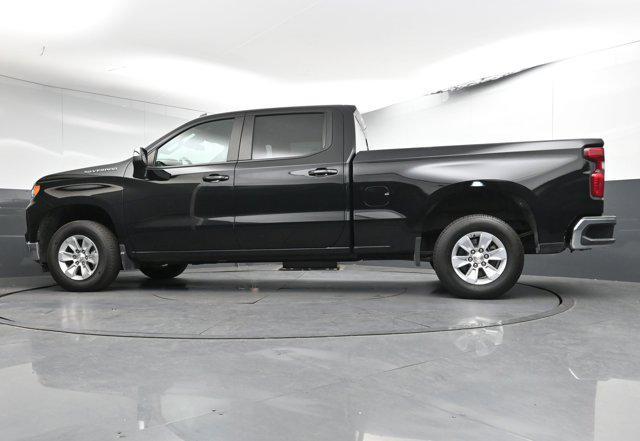 Photo of 2023 Black Chevrolet Silverado 1500