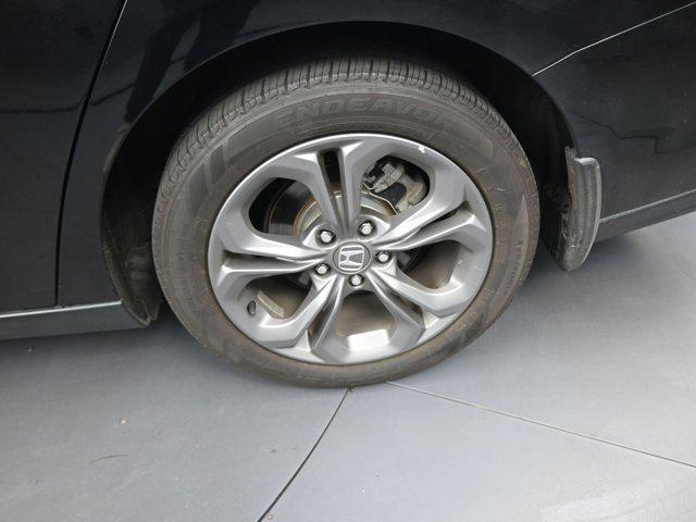 Photo of 2023 Crystal Black Pearl Honda Accord