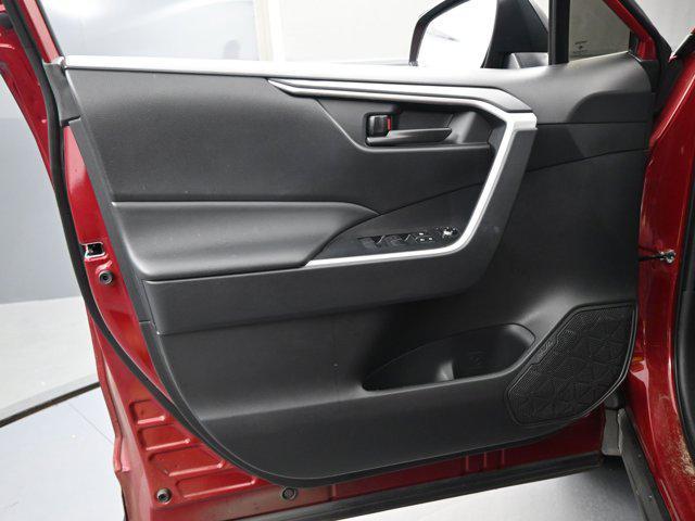 Photo of 2022 Ruby Flare Pearl Toyota RAV4