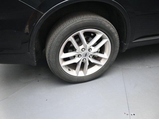 Photo of 2023 DB Black Clearcoat Dodge Durango