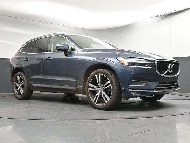 Photo of 2021 Denim Blue Metallic Volvo XC60