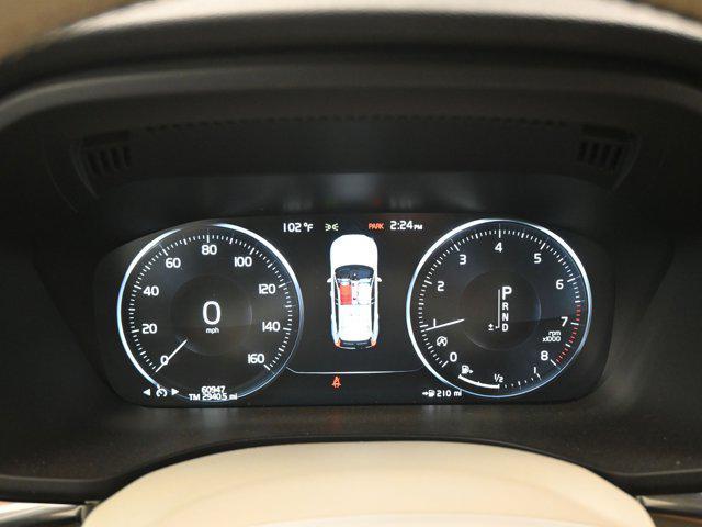 Photo of 2021 Denim Blue Metallic Volvo XC60