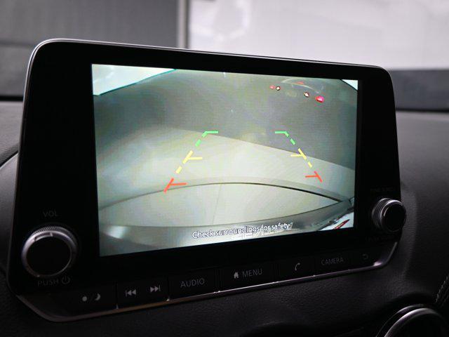 Photo of 2022 Super Black Nissan Sentra