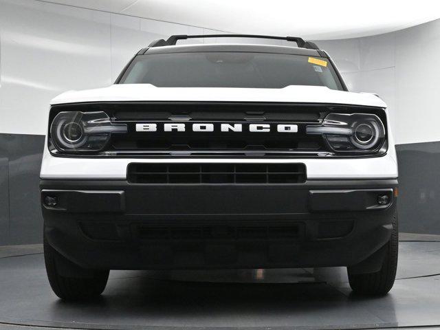Photo of 2022 Oxford White Ford Bronco Sport