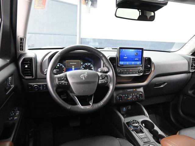 Photo of 2022 Oxford White Ford Bronco Sport