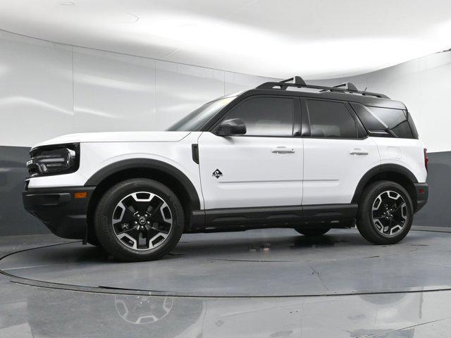 Photo of 2022 Oxford White Ford Bronco Sport