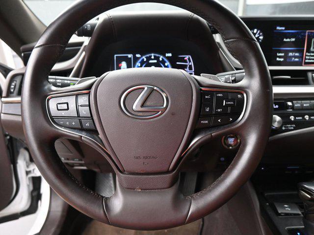 Photo of 2021 Eminent White Pearl Lexus ES 350
