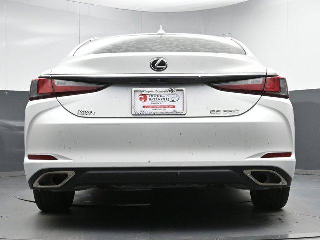 Photo of 2021 Eminent White Pearl Lexus ES 350