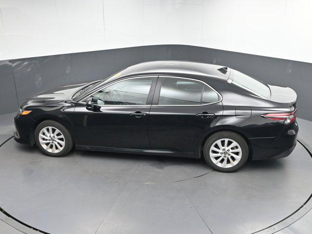 Photo of 2024 Midnight Black Metallic Toyota Camry