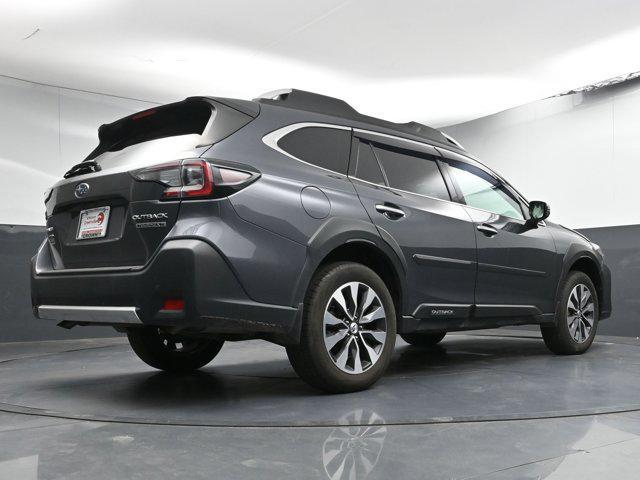 Photo of 2023 Magnetite Gray Metallic Subaru Outback