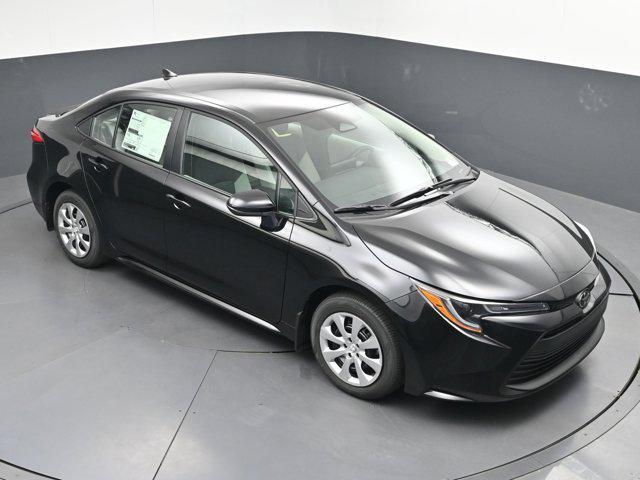 Photo of 2025 Midnight Black Metallic Toyota Corolla