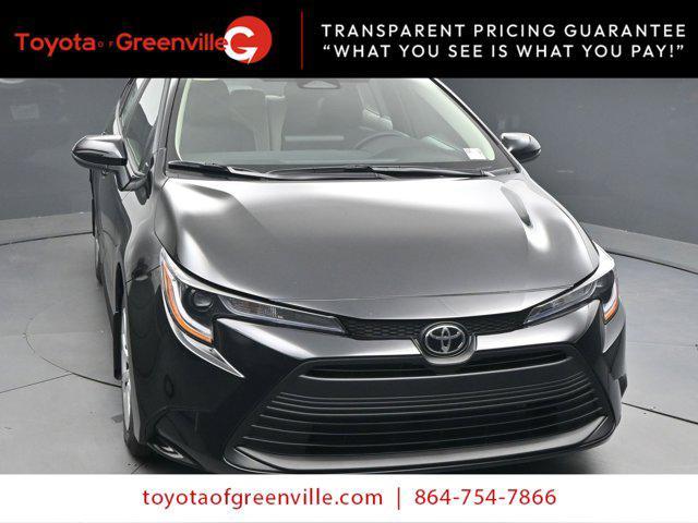 Photo of 2025 Midnight Black Metallic Toyota Corolla