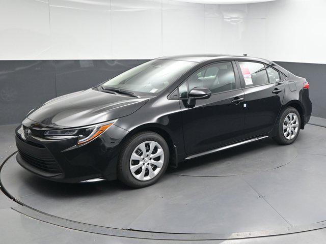 Photo of 2025 Midnight Black Metallic Toyota Corolla