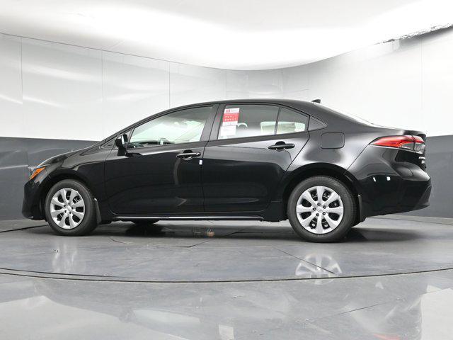 Photo of 2025 Midnight Black Metallic Toyota Corolla