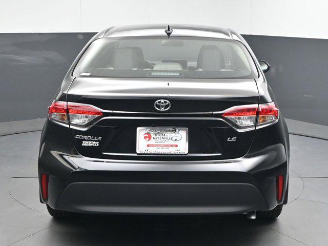 Photo of 2025 Midnight Black Metallic Toyota Corolla