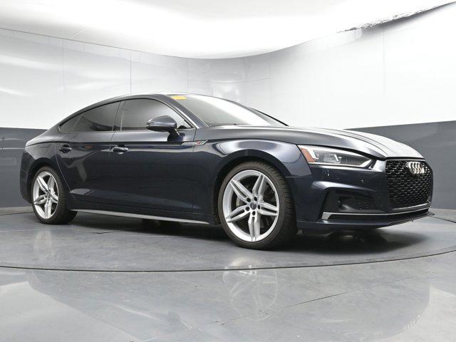 Photo of 2018 Black Roof Audi A5