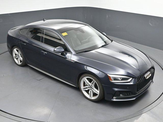 Photo of 2018 Black Roof Audi A5