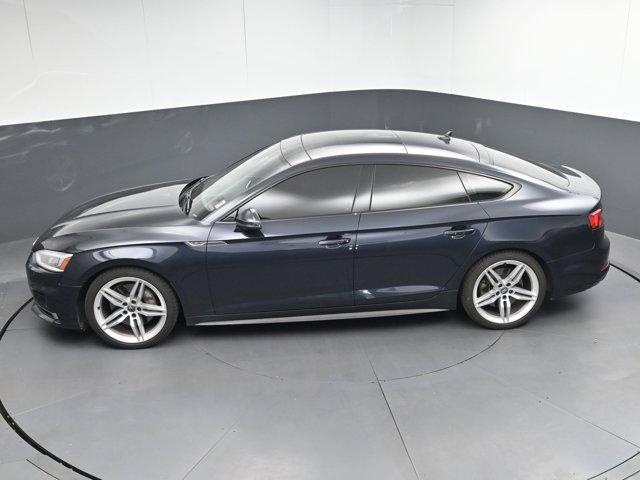 Photo of 2018 Black Roof Audi A5