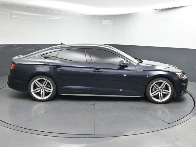 Photo of 2018 Black Roof Audi A5