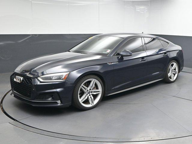 Photo of 2018 Black Roof Audi A5