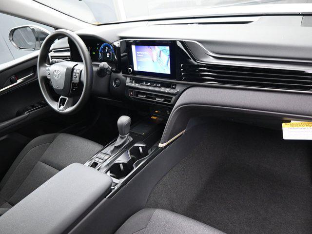 Photo of 2025 Ice Cap Toyota Camry