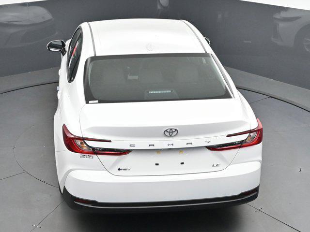 Photo of 2025 Ice Cap Toyota Camry