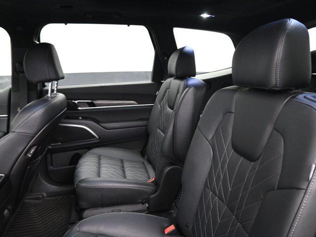 Photo of 2024 Gravity Gray Kia Telluride
