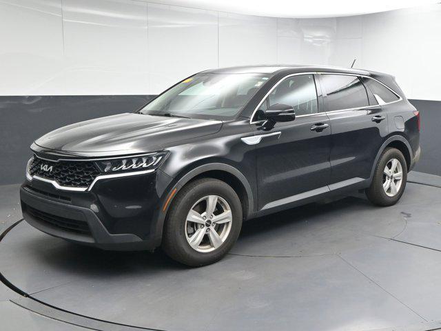 Photo of 2022 Ebony Black Kia Sorento