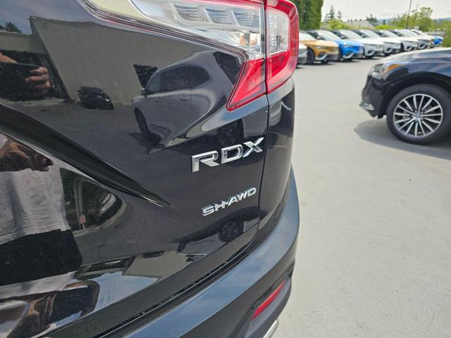 Photo of 2025 Majestic Black Pearl Acura RDX