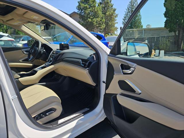 Photo of 2024 Platinum White Pearl Acura RDX