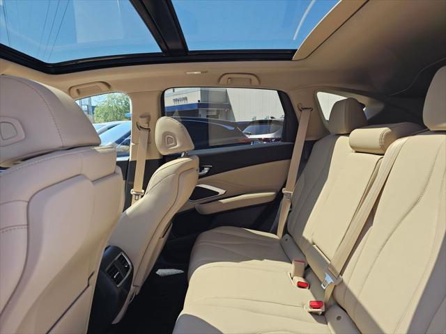 Photo of 2024 Platinum White Pearl Acura RDX