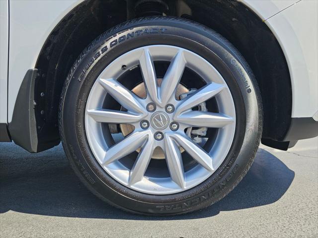 Photo of 2024 Platinum White Pearl Acura RDX