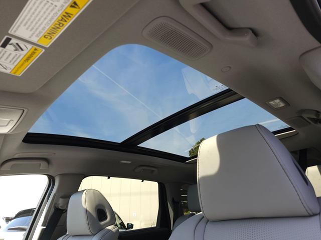Photo of 2025 Canyon River Blue Metallic Acura MDX
