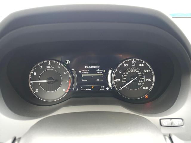 Photo of 2025 Platinum White Pearl Acura RDX