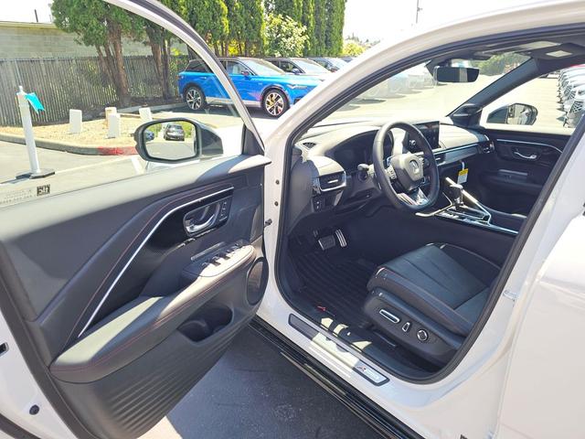 Photo of 2025 Platinum White Pearl Acura ADX
