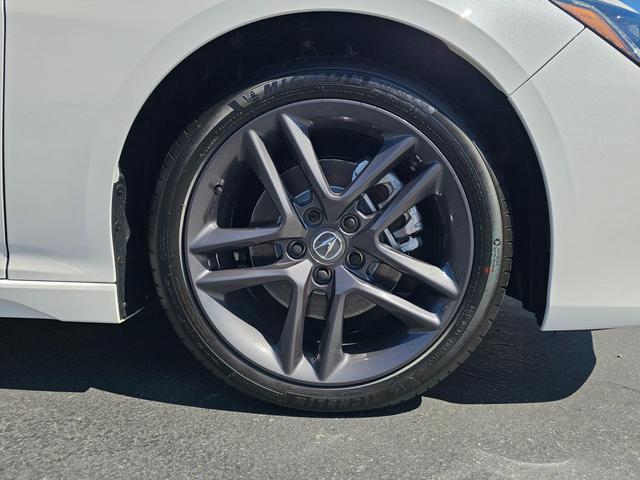 Photo of 2025 Platinum White Pearl Acura TLX