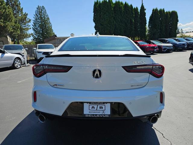 Photo of 2025 Platinum White Pearl Acura TLX