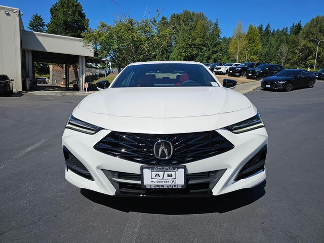 Photo of 2025 Platinum White Pearl Acura TLX