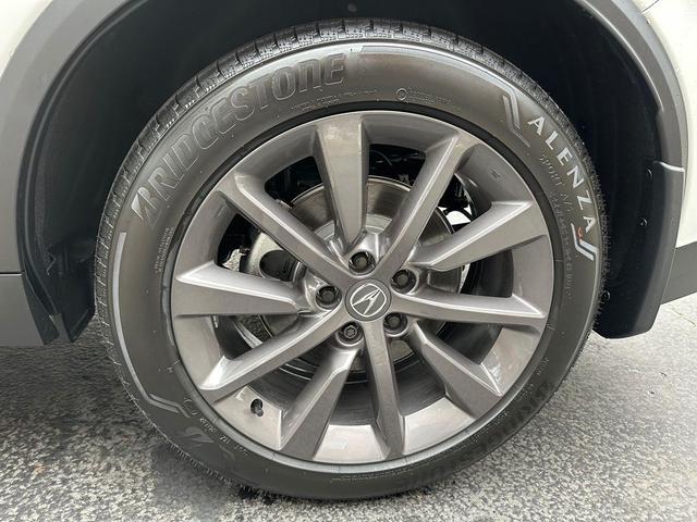 Photo of 2025 Platinum White Pearl Acura MDX