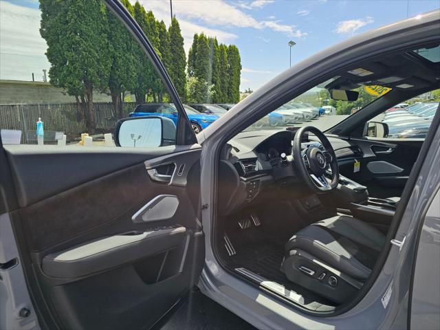 Photo of 2025 Urban Gray Pearl Acura RDX