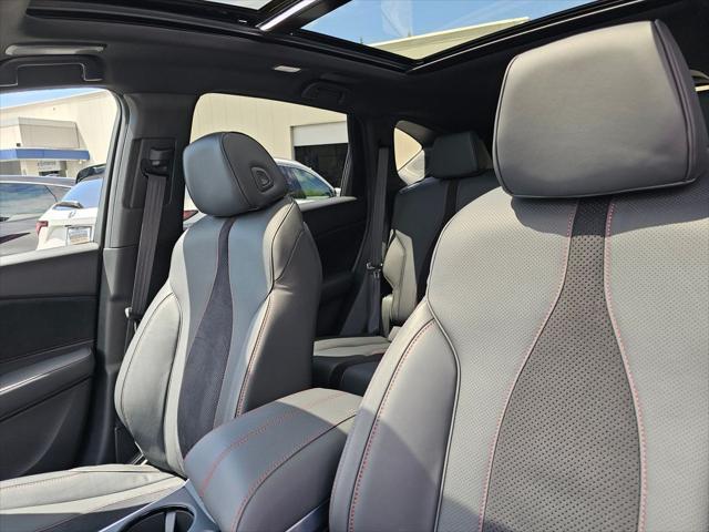 Photo of 2025 Urban Gray Pearl Acura RDX