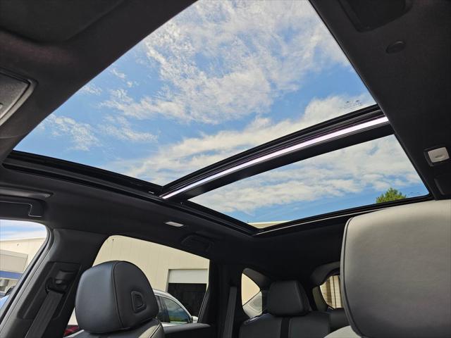 Photo of 2025 Urban Gray Pearl Acura RDX