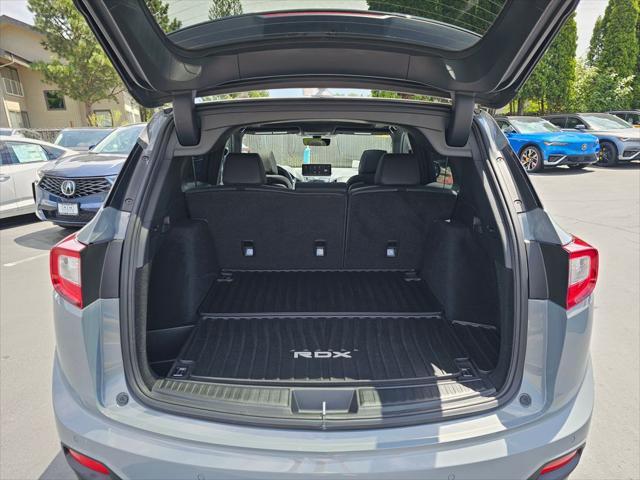 Photo of 2025 Urban Gray Pearl Acura RDX