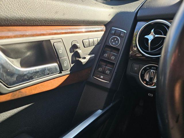 Photo of 2014 Black Mercedes-Benz GLK-Class