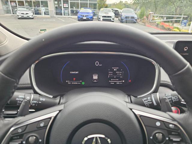 Photo of 2024 Lunar Silver Metallic Acura MDX