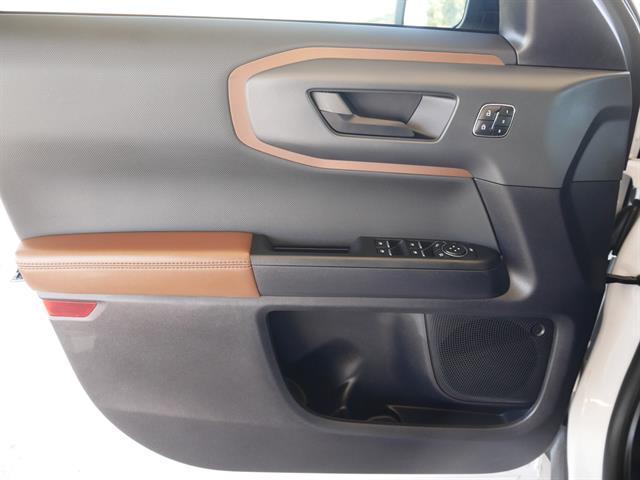 Photo of 2024 Oxford White Ford Bronco Sport