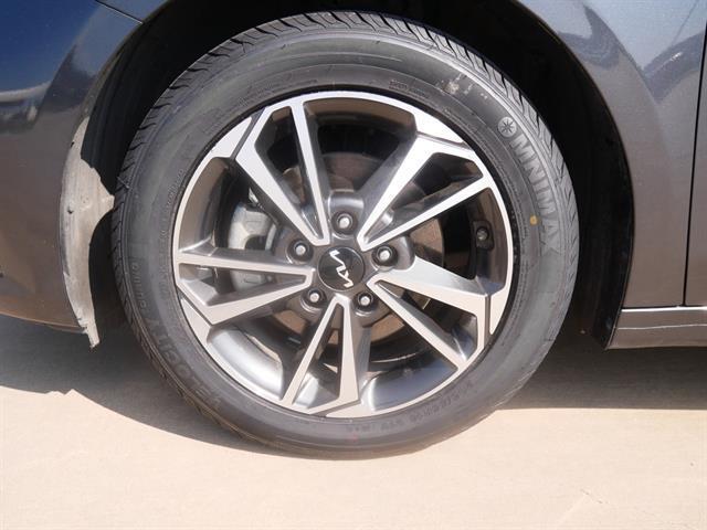 Photo of 2023 Gravity Gray Kia Forte